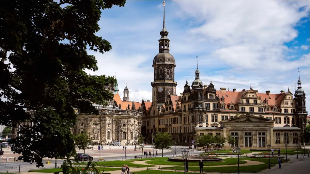 Detail Frauenkirche Dresden Kuppel Altstadt Panorama Number 9