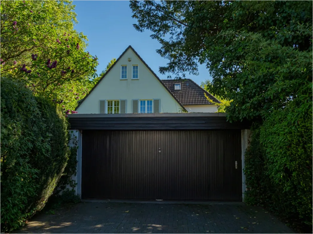 Garage Tor Modern Minimalistisch Frontansicht 3850