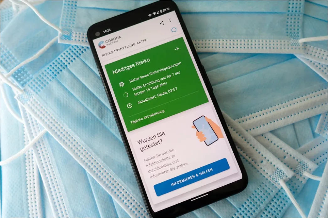 Detail Gesundheits App Schritte Und Puls Auf Smartphone Number 6