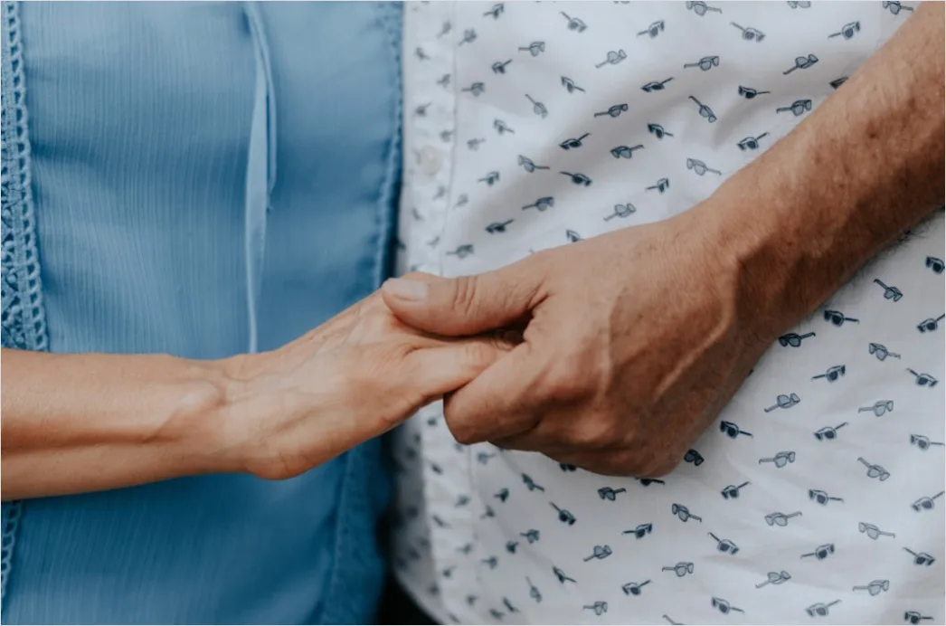 Handschlag Arzt Patient Vertrauen Nahaufnahme 81dc