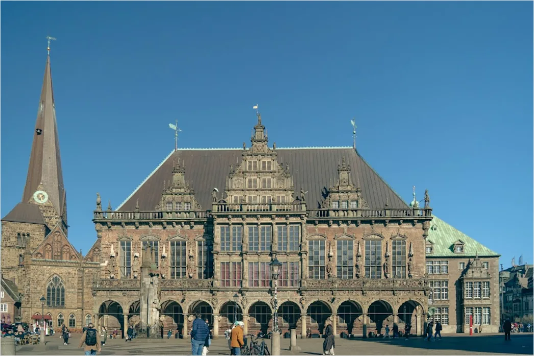 Detail Historisches Rathaus Marktplatz Panorama Menschenleer Number 9