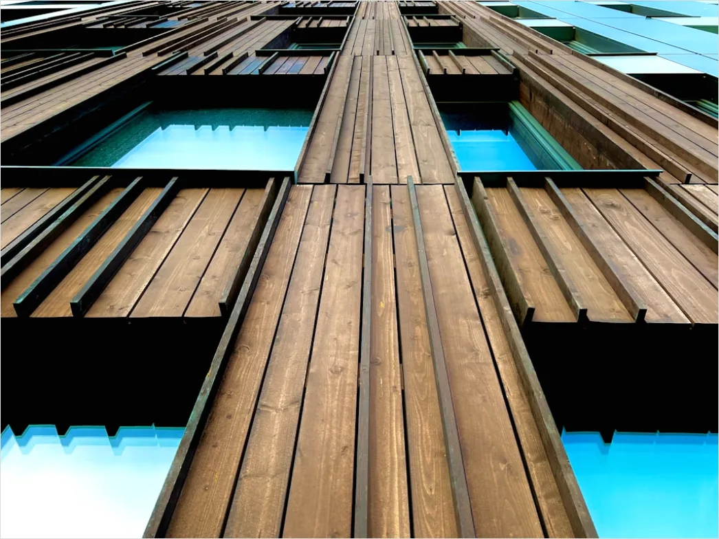 Detail Holzlamellen Fassade Schattenmuster Modern Außen Number 4