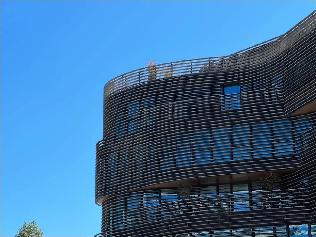 Detail Holzlamellen Fassade Schattenmuster Modern Außen Number 7