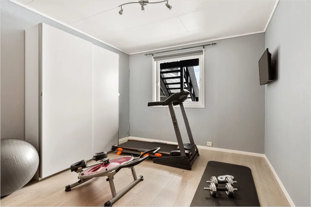 Detail Home Gym Setup Im Keller Foto Number 5