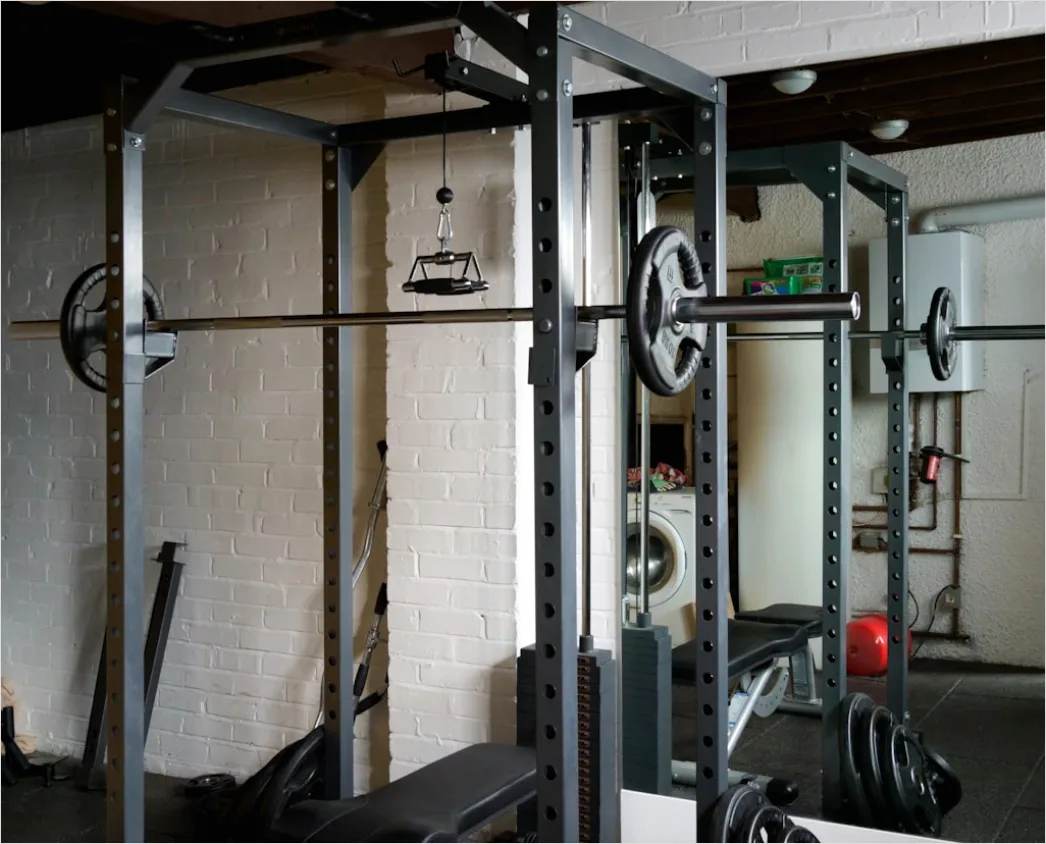 Detail Home Gym Setup Im Keller Foto Number 10