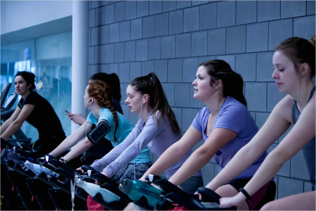 Detail Indoor Cycling Kurs Spinning Foto Number 3