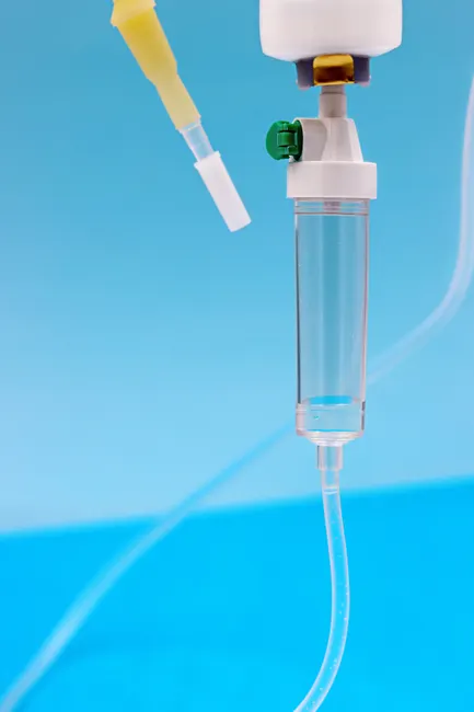 Detail Infusionsständer Mit Infusion Am Krankenbett Number 17