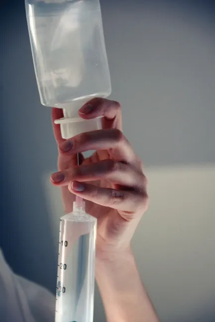 Detail Infusionsständer Mit Infusion Am Krankenbett Number 19