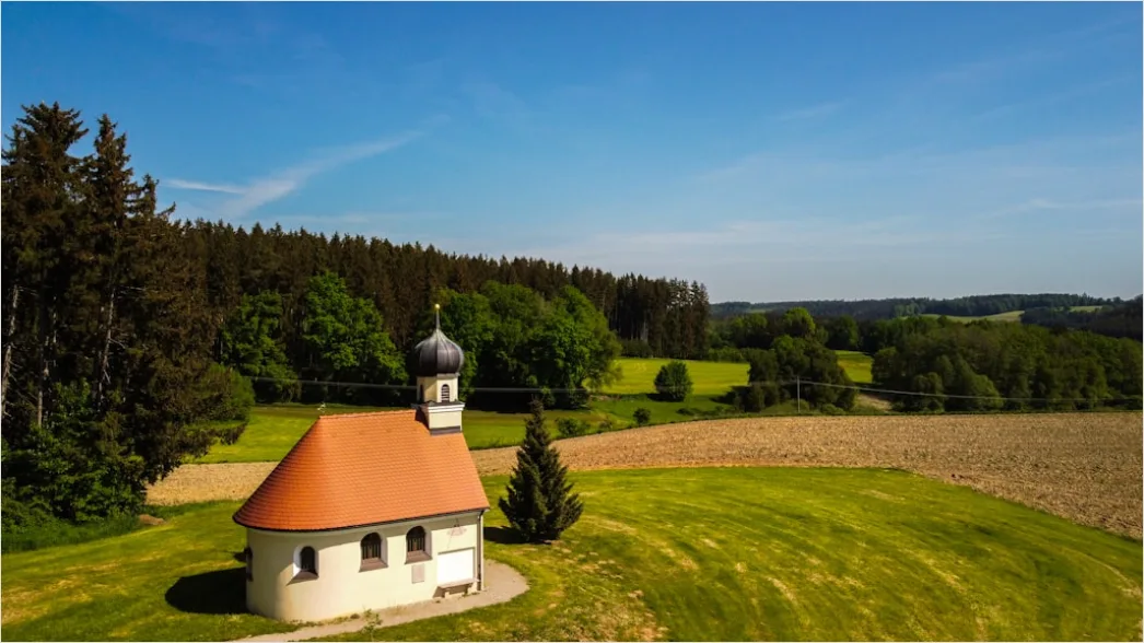 Detail Kapelle Auf Hügel Landschaft Ruhig Number 7