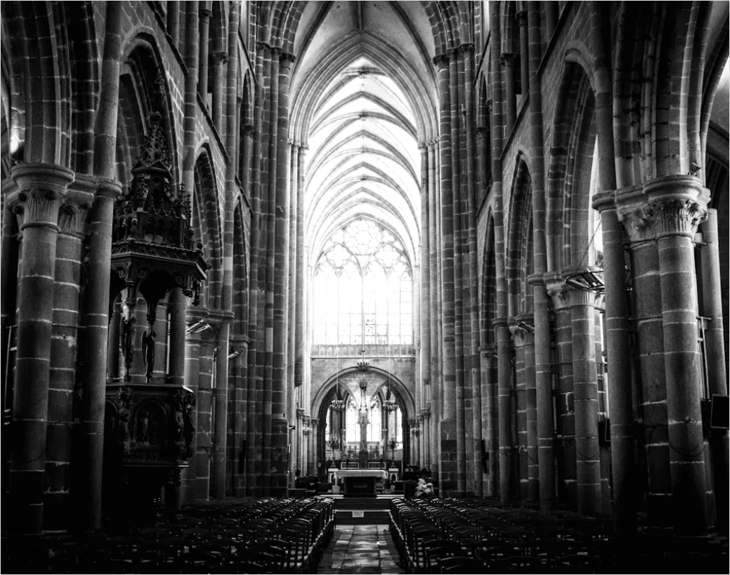 Detail Kathedrale Außenansicht Gotik Spitzen Dramatisch Number 16