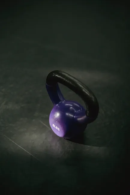 Detail Kettlebell Auf Betonboden Foto Minimal Number 2