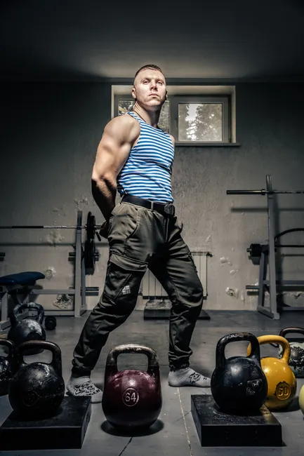 Detail Kettlebell Swing Foto Bewegung Number 15