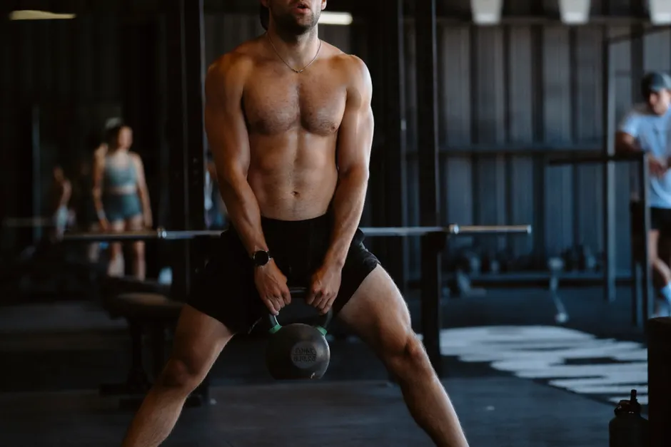 Detail Kettlebell Swing Foto Bewegung Number 6