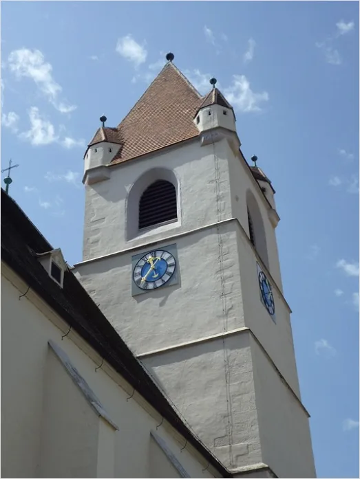 Detail Kirche Turmspitze Gegen Blauen Himmel Detail Number 17