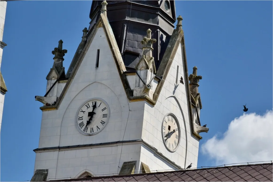 Detail Kirche Turmspitze Gegen Blauen Himmel Detail Number 8
