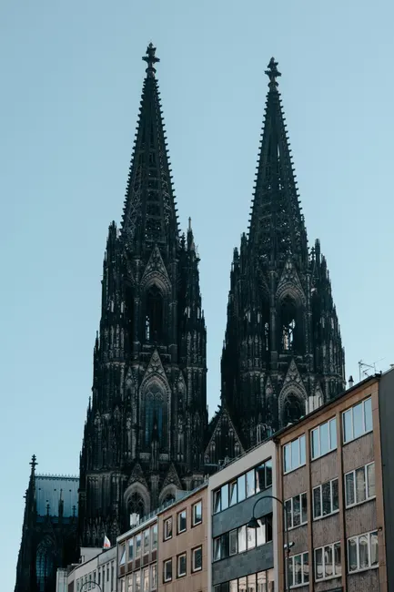 Detail Kölner Dom Außenansicht Dramatischer Himmel Number 19