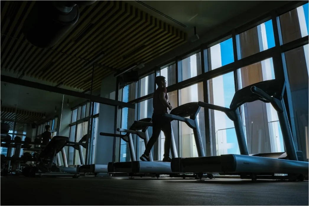 Laufband Training Fitnessstudio Foto Nahaufnahme Display 6d72
