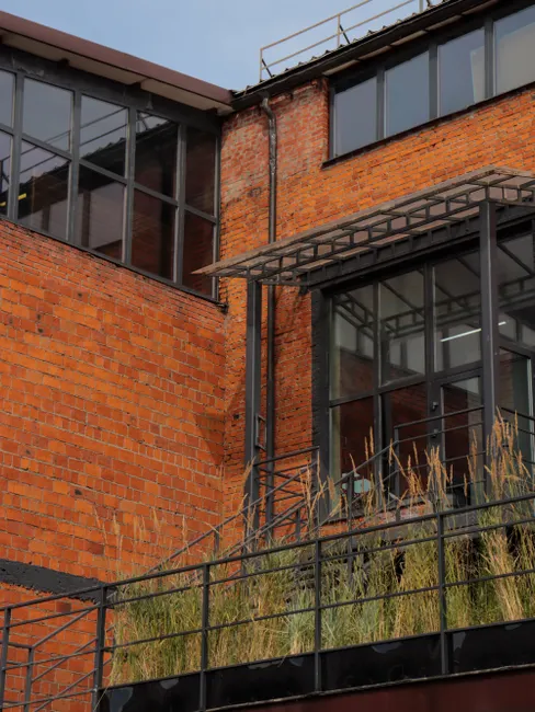 Detail Loftgebäude Außen Industrie Look Fensterfront Number 18
