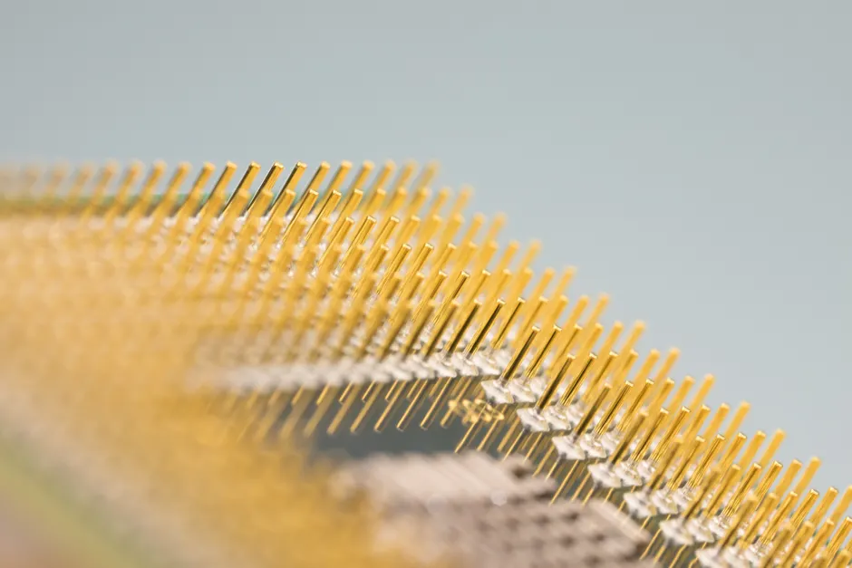 Detail Mikrochip Makro Nahaufnahme Leiterbahnen Number 16