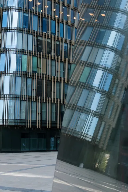 Detail Moderne Architektur Glasfassade Spiegelung Stadtzentrum Number 17
