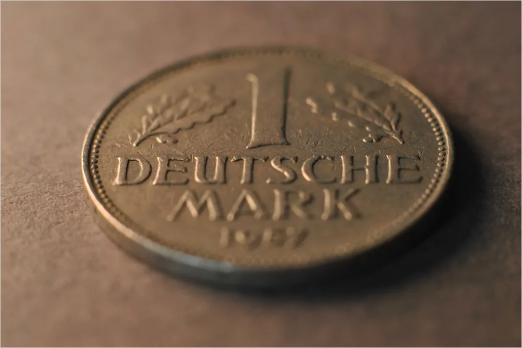 Detail Münze Makro Nahaufnahme Prägung Number 2
