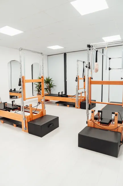 Detail Pilates Reformer Training Foto Modern Number 2