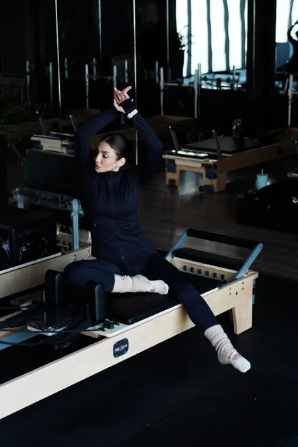 Detail Pilates Reformer Training Foto Modern Number 12