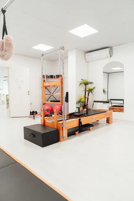 Detail Pilates Reformer Training Foto Modern Number 5