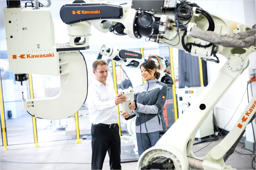 Roboter Assistent Im Modernen Buero Arbeitsplatz Foto