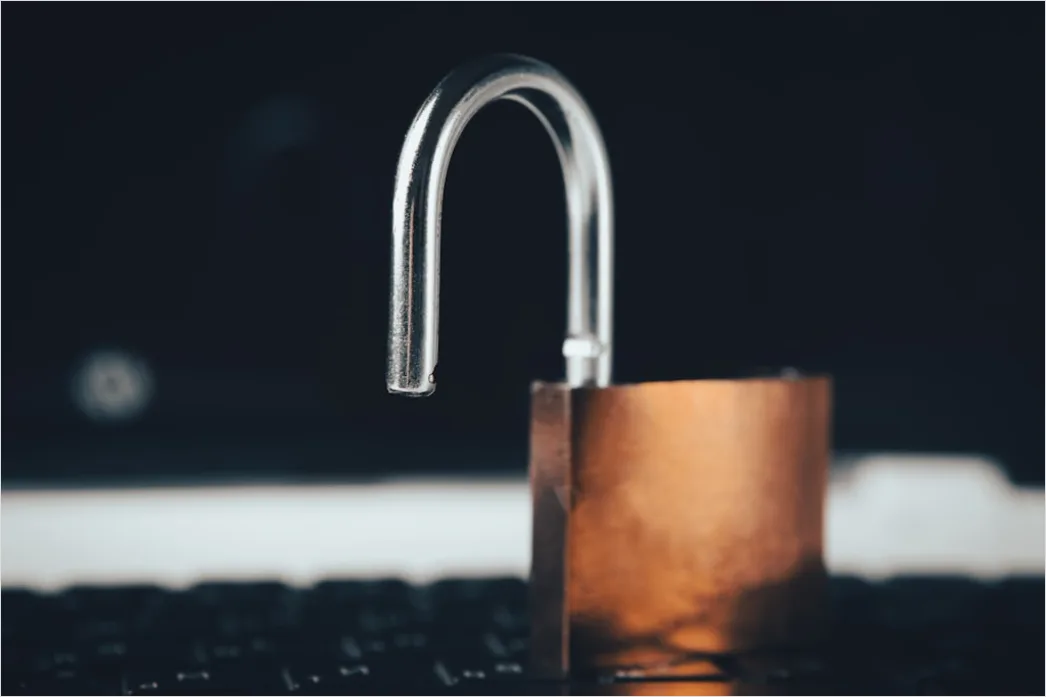 Detail Secure Login Konzept Hand Tippt Passwort Foto Number 19
