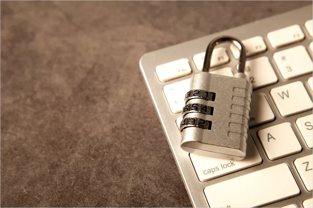 Detail Secure Login Konzept Hand Tippt Passwort Foto Number 9