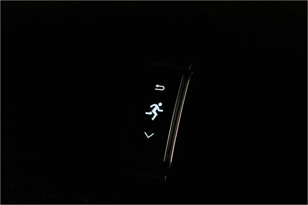 Detail Smartwatch Herzfrequenz Beim Laufen Foto Number 12