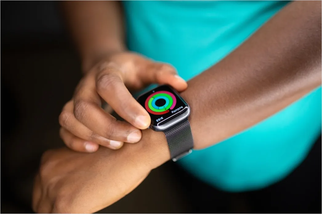 Detail Smartwatch Herzfrequenz Beim Laufen Foto Number 3