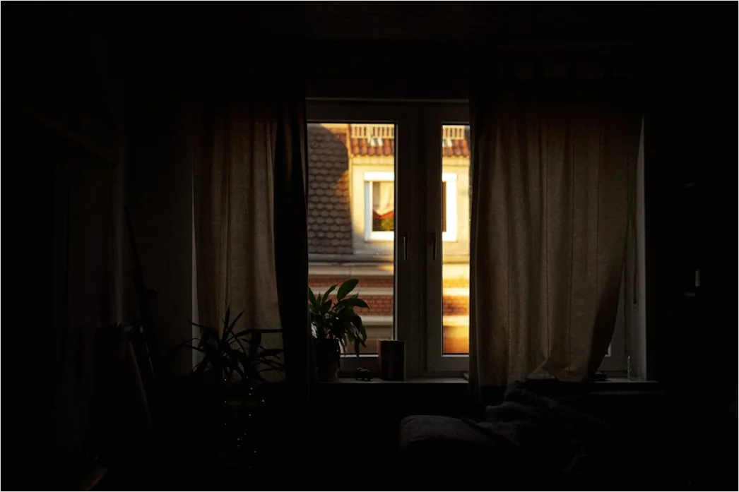 Detail Stadtvilla Modern Große Fenster Abendlicht Number 4