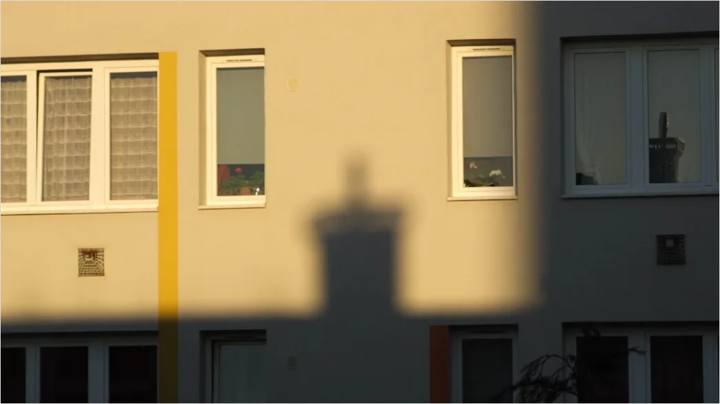 Detail Stadtvilla Modern Große Fenster Abendlicht Number 8