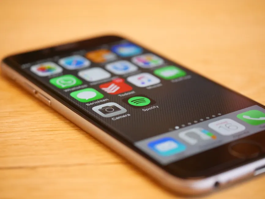 Detail Symptom Checker App Auf Smartphone Nahaufnahme Number 6