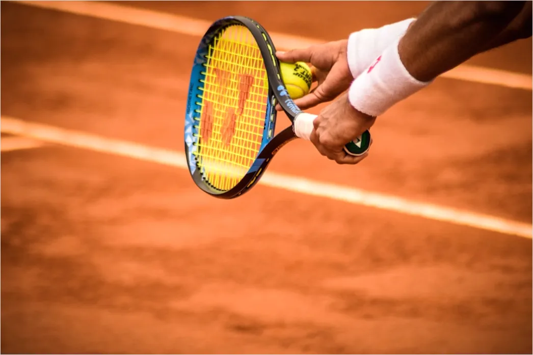 Detail Tennis Aufschlag Foto Bewegungsserie Number 9