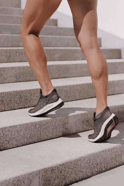 Detail Treppen Workout Zuhause Foto Cardio Number 2
