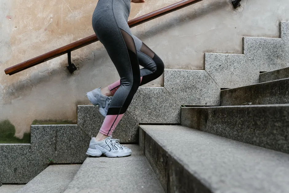 Detail Treppen Workout Zuhause Foto Cardio Number 13