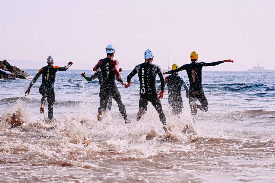 Detail Triathlon Schwimmen Start Gruppe Foto Number 20