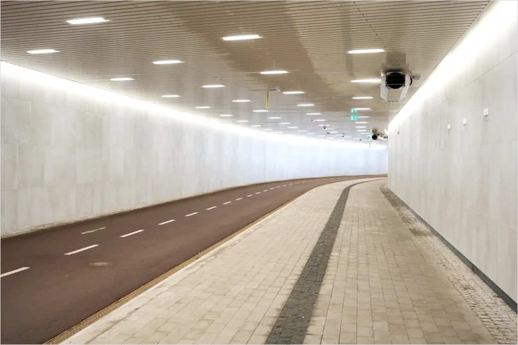 Tunnel Beleuchtung Licht Am Ende Perspektive 70a1