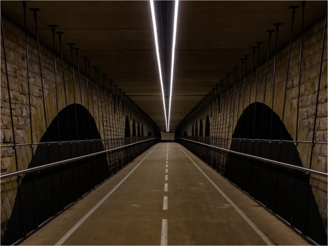 Detail Tunnel Beleuchtung Licht Am Ende Perspektive Number 2