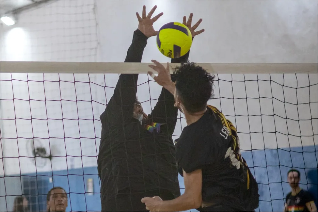 Detail Volleyball Block Am Netz Foto Number 2
