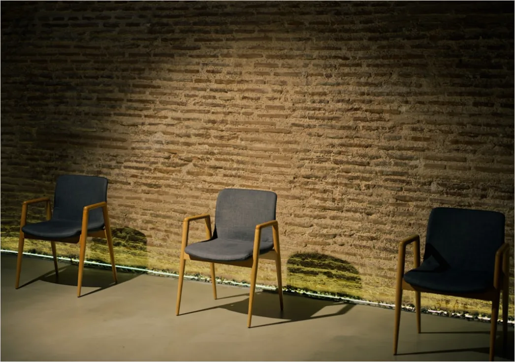 Detail Wartezimmer Arztpraxis Modern Helle Stühle Number 15