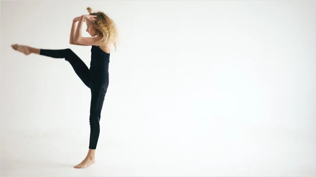 Detail Yoga Pose Im Studio Foto Minimalistisch Number 12
