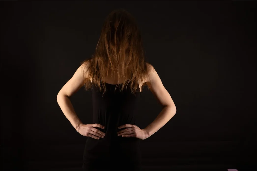Detail Yoga Pose Im Studio Foto Minimalistisch Number 17