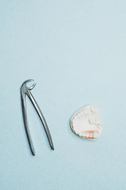 Detail Zahnreinigung Instrumente Auf Tablett Flat Lay Number 6