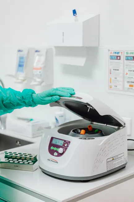 Detail Zentrifuge Laborgerät In Kliniklabor Number 2