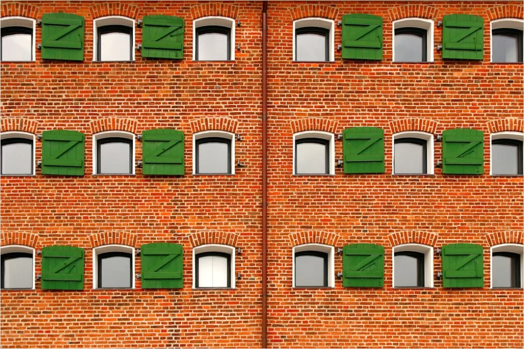 Detail Ziegelfassade Industrie Fensterreihen Repetitiv Number 14