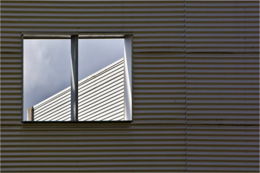 Detail Ziegelfassade Industrie Fensterreihen Repetitiv Number 10